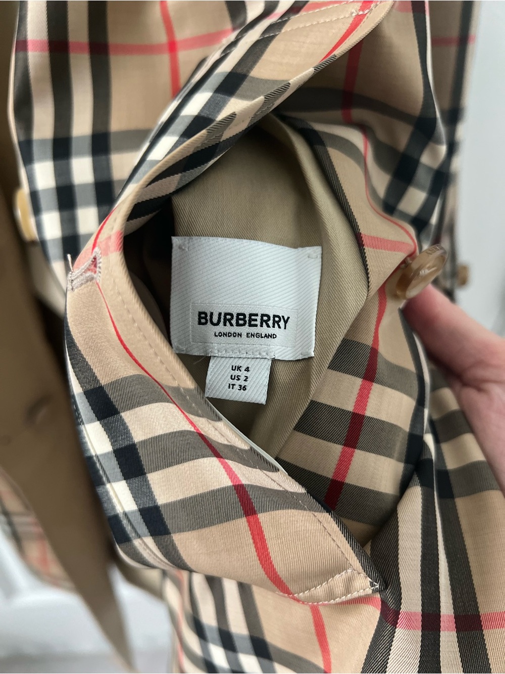 Burberry Revesible  Trench Coat with Beige - Picture 7 of 10